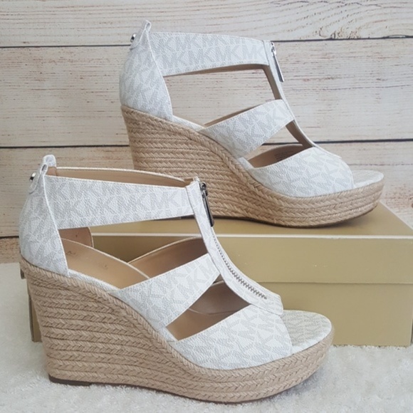 New Michael Kors Damita Wedge Sandals - Picture 3 of 5